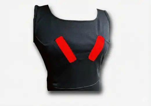 Glamoùr Guard Studio Shot